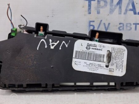 ФОТО Подушка безопасности в кресло для Nissan Navara D40 Киев