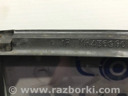 ФОТО Стекло двери задней правой (форточка) для Mitsubishi Pajero Wagon 3 Киев