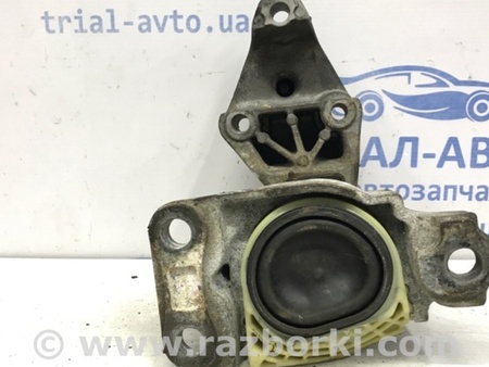 ФОТО Подушка ДВС правая для Renault Megane 3 Киев