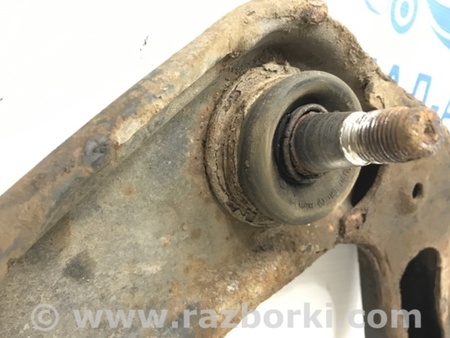 ФОТО Рычаг передний верхний правый для Nissan Navara D40 Киев