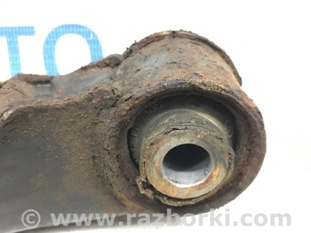 ФОТО Рычаг передний верхний правый для Nissan Navara D40 Киев