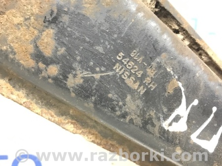 ФОТО Рычаг передний верхний правый для Nissan Navara D40 Киев