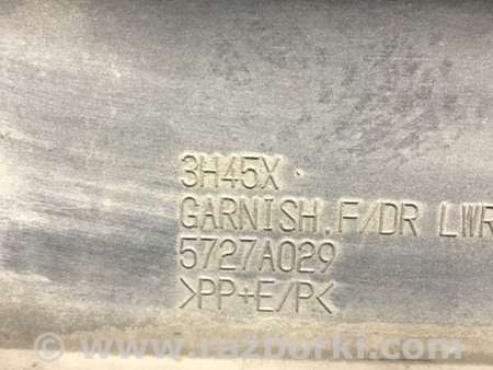 ФОТО Накладка двери для Mitsubishi Outlander XL Київ