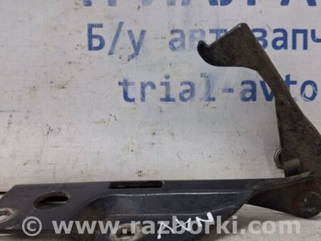 ФОТО Петля капота левая для Nissan Navara D40 Киев