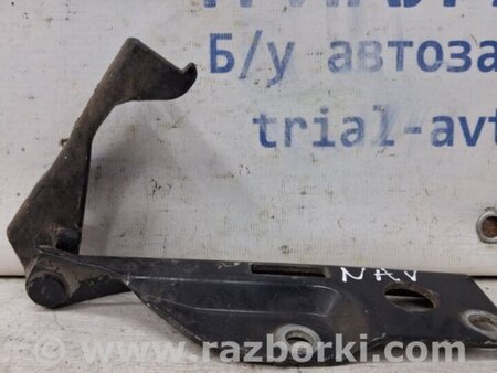 ФОТО Петля капота правая для Nissan Navara D40 Киев
