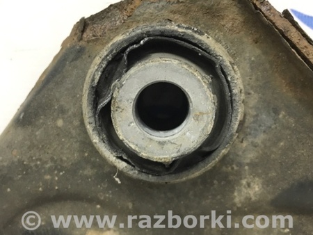 ФОТО Рычаг правый для Renault Megane 3 Киев