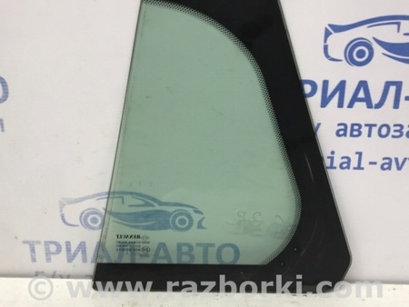 ФОТО Стекло двери задней правой (форточка) для Renault Megane 3 Киев