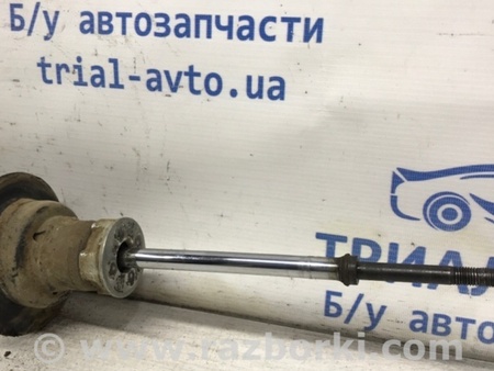 ФОТО Амортизатор передний для Mitsubishi Pajero Wagon 3 Киев