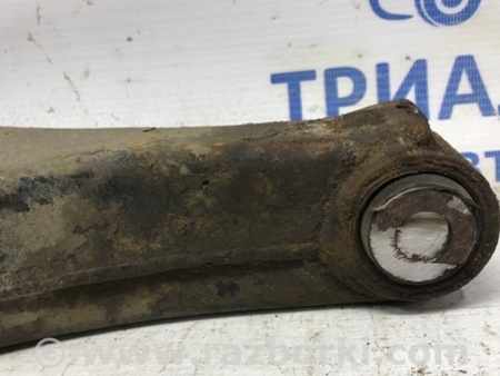 ФОТО Рычаг задней подвески нижний поперечный (под пружину) для Mitsubishi Pajero Wagon 3 Киев