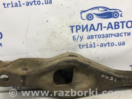 ФОТО Рычаг задней подвески нижний поперечный (под пружину) для Mitsubishi Pajero Wagon 3 Киев