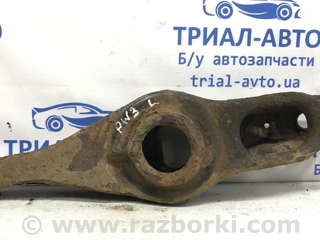 ФОТО Рычаг задней подвески нижний поперечный (под пружину) для Mitsubishi Pajero Wagon 3 Киев