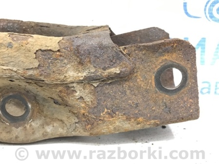 ФОТО Рычаг задней подвески нижний поперечный (под пружину) для Mitsubishi Pajero Wagon 3 Киев