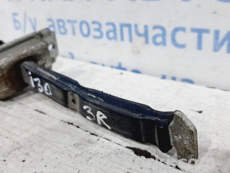 ФОТО Ограничитель двери задний правый для Hyundai i30 GD Киев