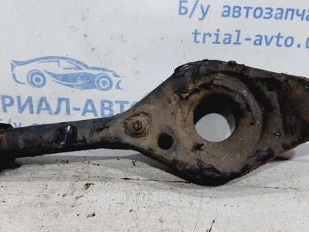 ФОТО Рычаг задней подвески нижний поперечный (под пружину) для Hyundai i30 GD Киев