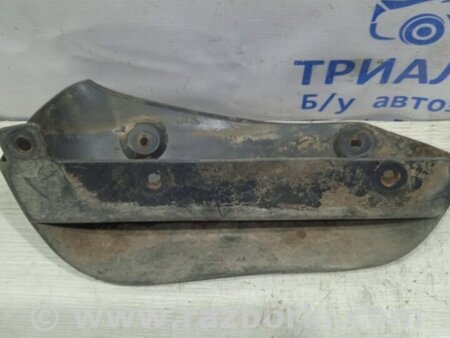 ФОТО Брызговик задний правый для Mitsubishi Pajero Wagon 4 Киев