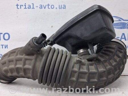 ФОТО Патрубок воздушного фильтра для Nissan Pathfinder R51 Киев