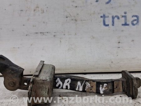 ФОТО Ограничитель двери задний правый для Nissan Navara D40 Киев