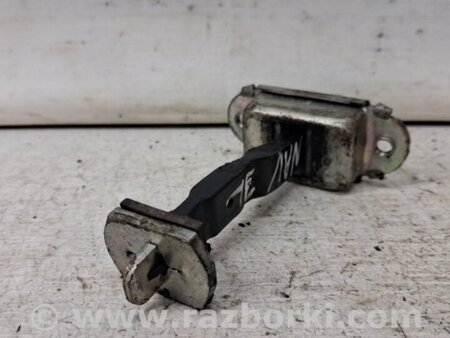 ФОТО Ограничитель двери задний левый для Nissan Navara D40 Киев