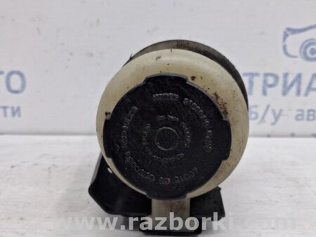 ФОТО Бачок ГУР для Nissan Navara D40 Киев