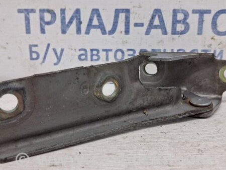 ФОТО Петля капота левая для Mitsubishi Pajero Wagon 3 Киев