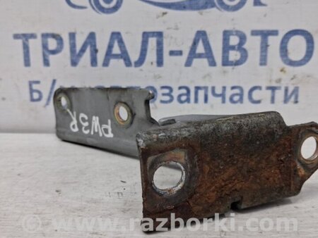 ФОТО Петля капота правая для Mitsubishi Pajero Wagon 3 Киев