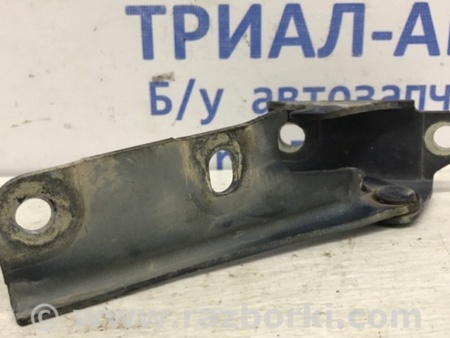 ФОТО Петля капота левая для Mitsubishi Pajero Wagon 4 Киев