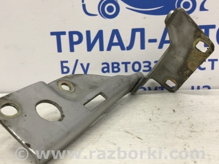 ФОТО Петля капота правая для Nissan Pathfinder R51 (05-14) Київ