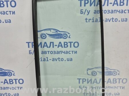 ФОТО Стекло двери задней правой (форточка) для Mitsubishi Pajero Wagon 4 Киев