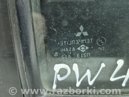 ФОТО Стекло двери задней правой (форточка) для Mitsubishi Pajero Wagon 4 Киев