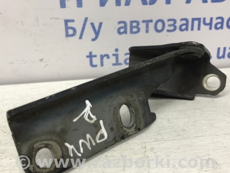 ФОТО Петля капота правая для Mitsubishi Pajero Wagon 4 Киев