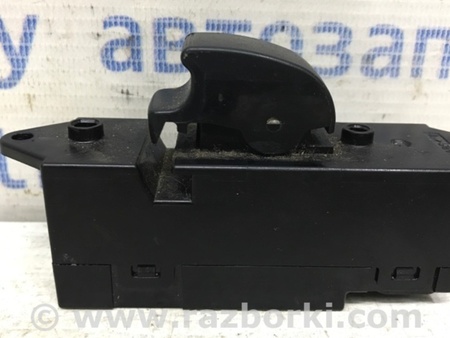 ФОТО Кнопка стеклоподъемника для Mitsubishi Pajero Wagon 4 Киев