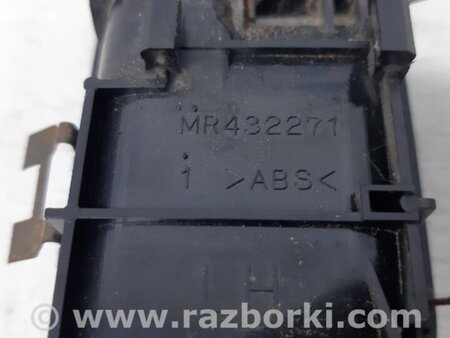 ФОТО Ручка двери внутренняя левая для Mitsubishi Pajero Wagon 4 Киев