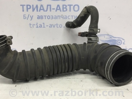 ФОТО Патрубок воздушного фильтра для Mitsubishi Pajero Wagon 3 Киев