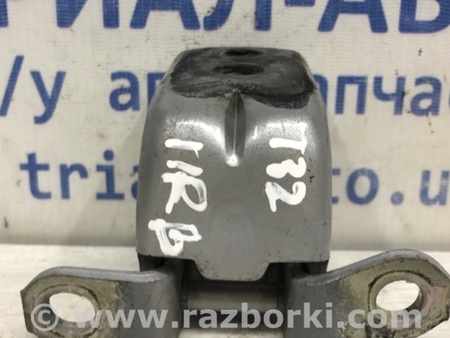 ФОТО Петля двери передней правой для Nissan X-Trail T32 /Rogue (2013-) Київ