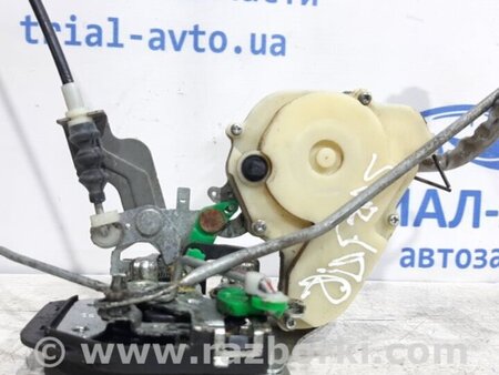 ФОТО Замок двери передний правый для KIA Sorento BL Киев