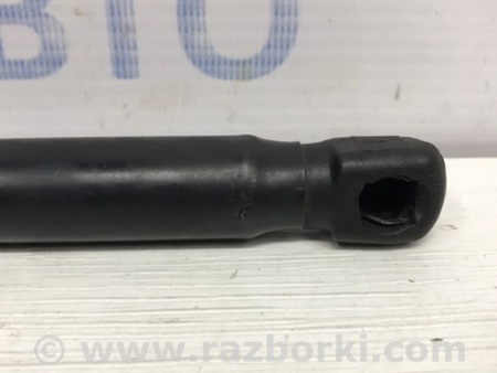 ФОТО Амортизатор капота для KIA Sorento XM Киев