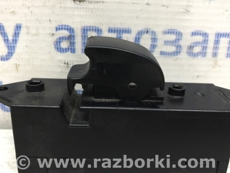 ФОТО Кнопка стеклоподъемника для Mitsubishi Pajero Wagon 4 Киев