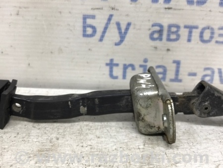 ФОТО Ограничитель двери задний правый для Mitsubishi Pajero Wagon 4 Киев