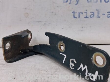 ФОТО Петля капота левая для Mitsubishi Pajero Wagon 3 Киев