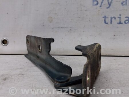 ФОТО Петля капота левая для Mitsubishi Pajero Wagon 3 Киев