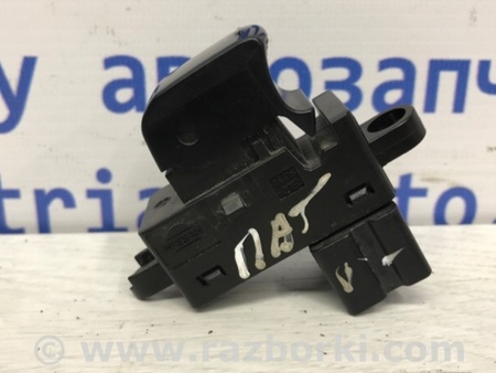 ФОТО Кнопка стеклоподъемника для Nissan Pathfinder R51 Киев