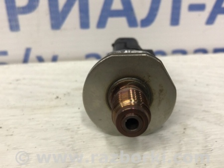 ФОТО Датчик давления топлива в рейке для Renault Megane 3 Киев