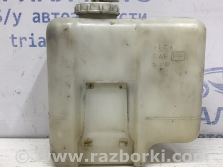 ФОТО Бачок радиатора (расширительный) для Mitsubishi Pajero Wagon 3 Киев