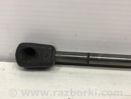 ФОТО Амортизатор крышки багажника для Renault Megane 3 Киев