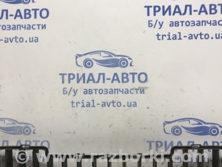 ФОТО Решетка бампера центральная для KIA Sorento BL Киев