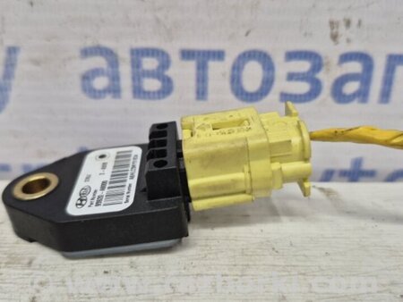 ФОТО Датчик удара (AIRBAG) для Hyundai i30 GD Киев