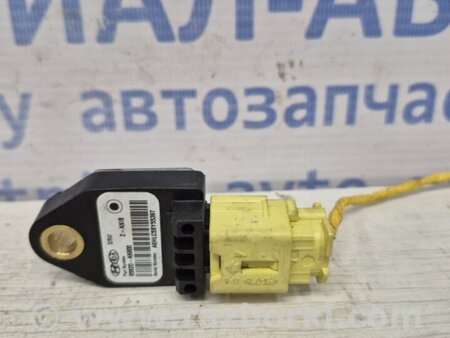 ФОТО Датчик удара (AIRBAG) для Hyundai i30 GD Киев
