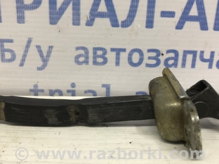 ФОТО Ограничитель двери задний левый для Hyundai i30 GD Киев