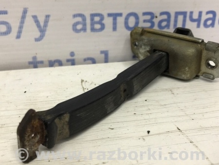 ФОТО Ограничитель двери задний левый для Hyundai i30 GD Киев