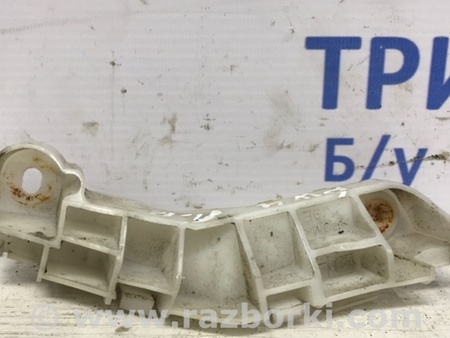 ФОТО Кронштейн бампера передний правый для Mitsubishi Pajero Wagon 4 Киев